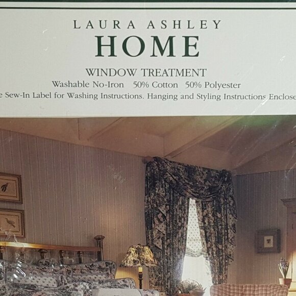 NEW Vintage Laura Ashley Blouson Valance Ashborne Blue Green Floral 86"X15" - Picture 2 of 3